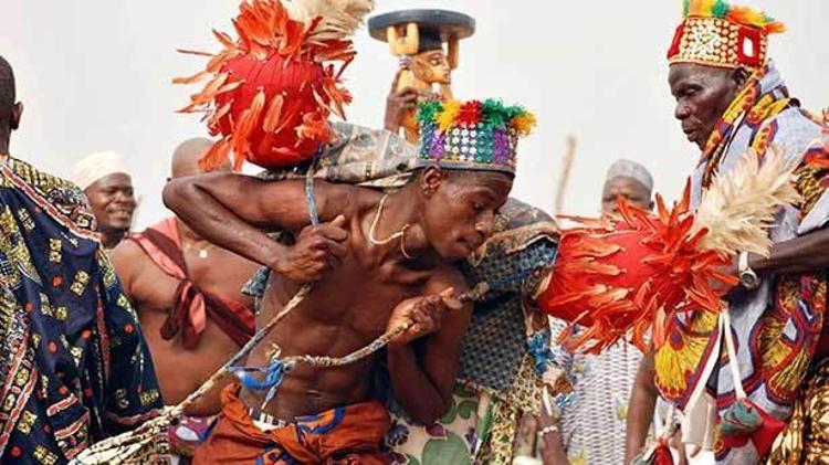 Yasaklanınca bunu yaptılar