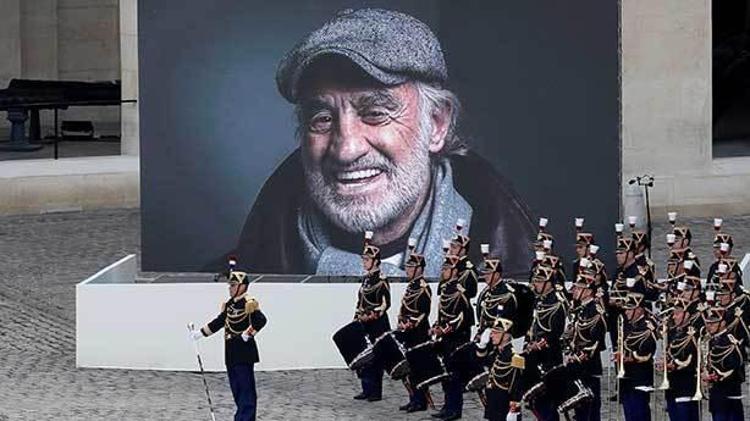 Belmondoya veda ettik