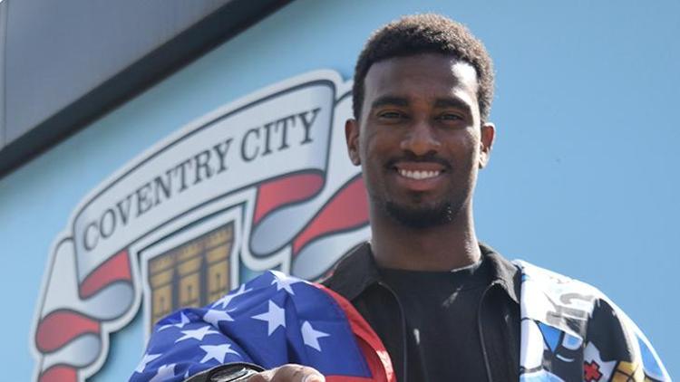 Haji Wright'ın imza töreninden kareler Futbol Spor Haberleri