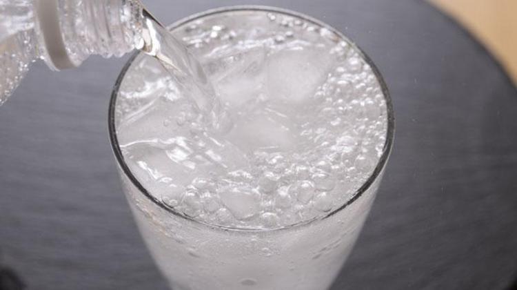 Yeşil çay-limon-soda kürü 10 dakikada hazır, 15 günde 5 kilo verdiriyor