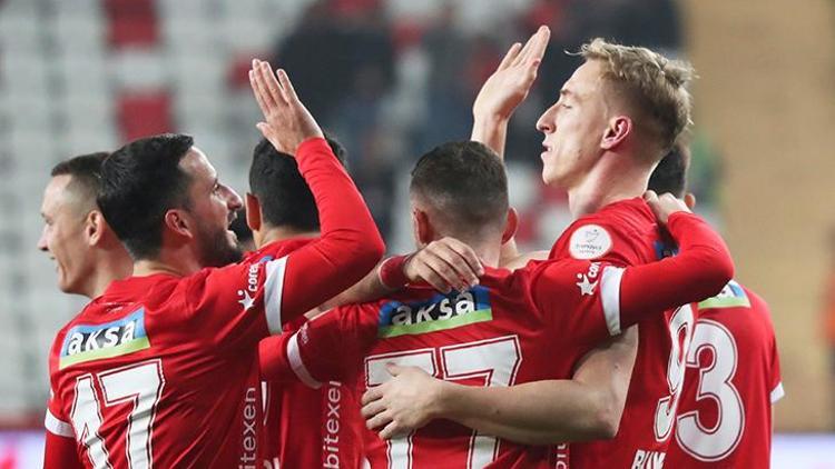 Antalyaspor - Sivasspor Maçından Kareler - Antalyaspor - Spor Haberleri