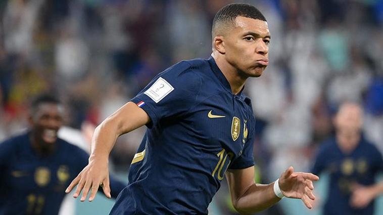 Dünya Kupasına damga vuran Kylian Mbappe için PSGden ayrılık kararı Yeni takımını duyurdular