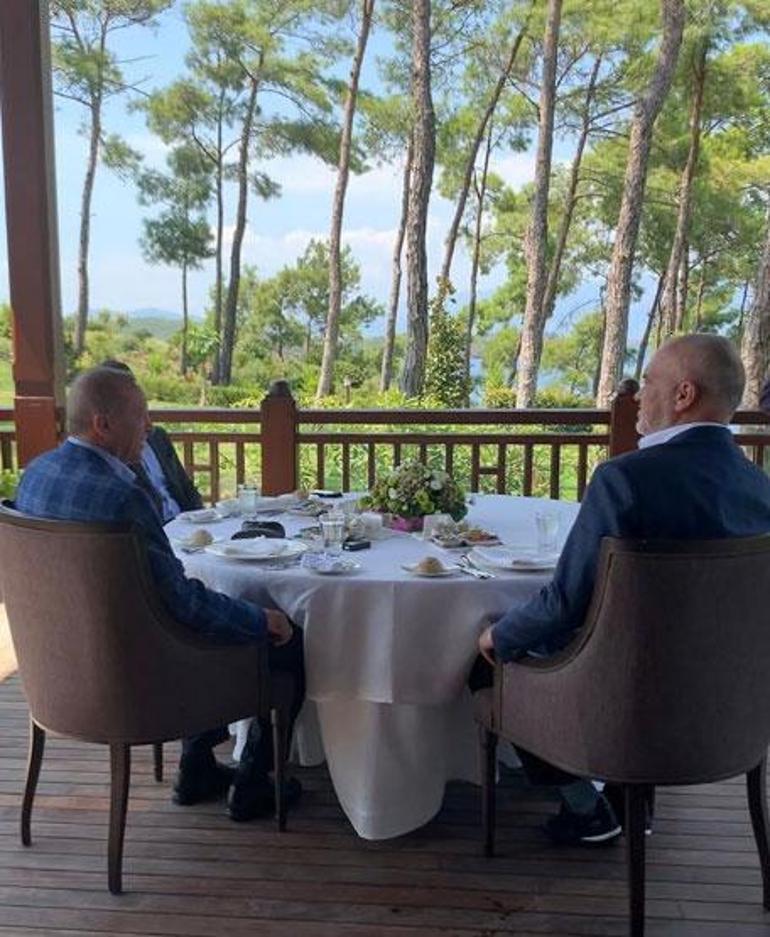 Cumhurbaşkanı Erdoğan Arnavutluk Başbakanı ile görüştü