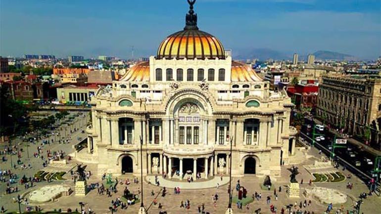 Amerika kıtasının en eski kentlerinden Meksiko