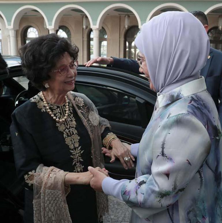 Emine Erdoğan Malezya Başbakanı‘nın eşi ile bir araya geldi