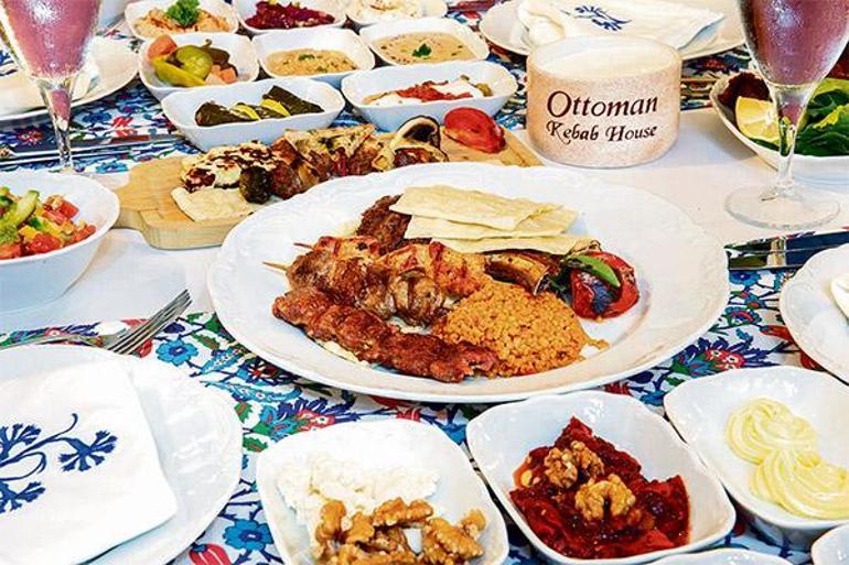 LEFKOŞA’DA  KEBAP ZİYAFETİ…