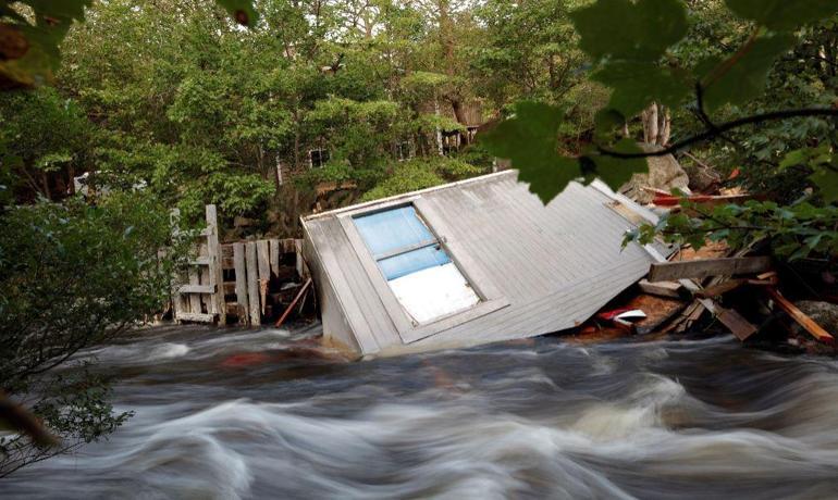 Dorian Kasırgası Kanada kıyılarını vurdu