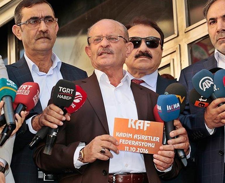 HDP önündeki eyleme aşiretlerden destek