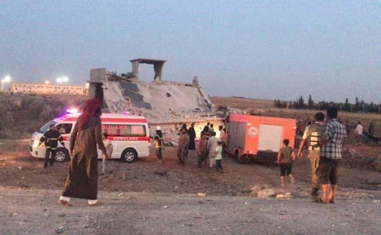 Suriye - Türkiye sınırında bombalı saldırı: 12 kişi hayatını kaybetti