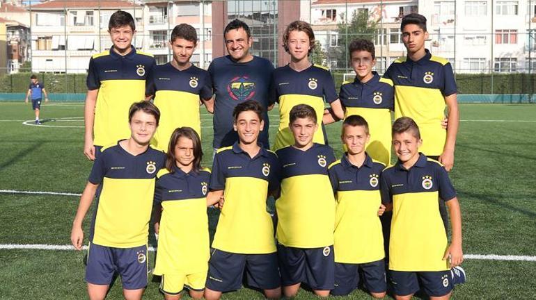 Fenerbahçe altyapıya katılan yeni oyuncularını tanıttı