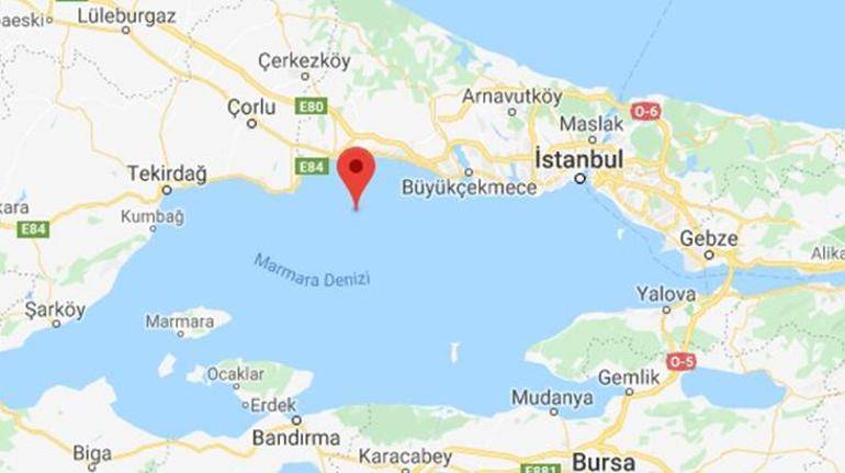 Son dakika... İstanbulda korkutan deprem Büyüklüğü...