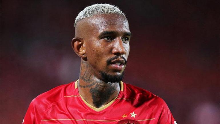 Çinde Anderson Talisca krizi