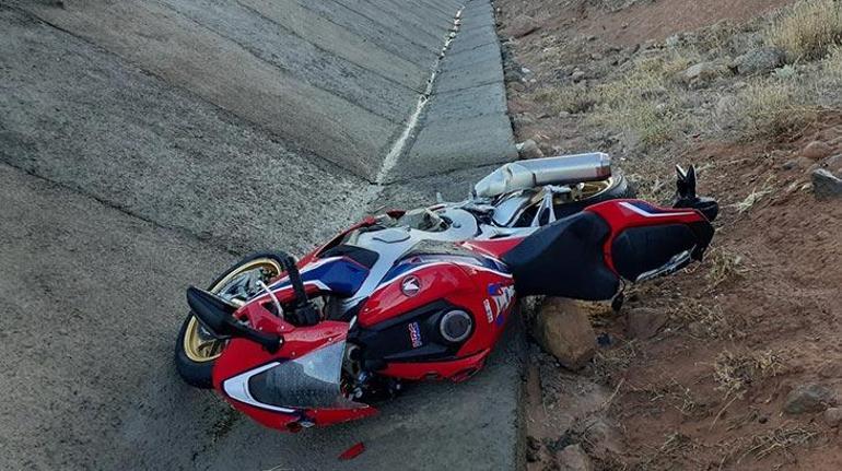 Kaza yapan motosiklete bir başka motosiklet çarptı: 1 ölü, 1 yaralı