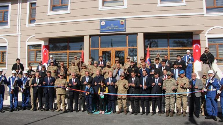 Bakan Soylu, Şırnak Jandarma Bölge Komutanlığı binasının açılışını yaptı