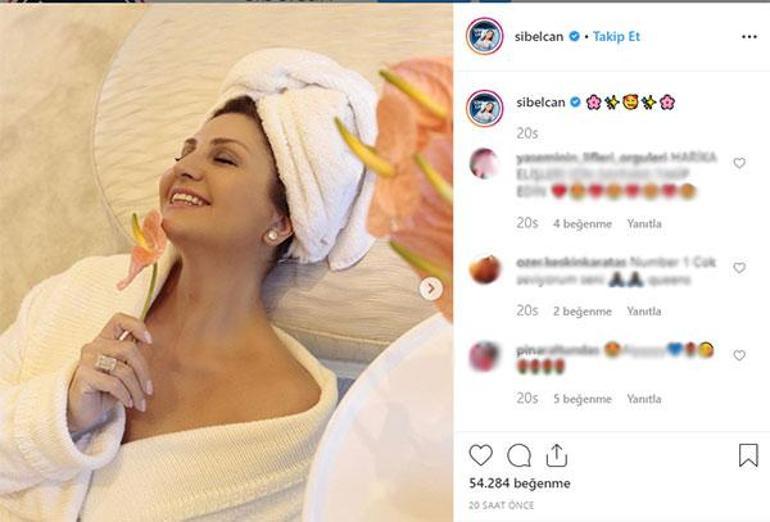 Sibel Canın bornozlu paylaşımı sosyal medyaya damga vurdu