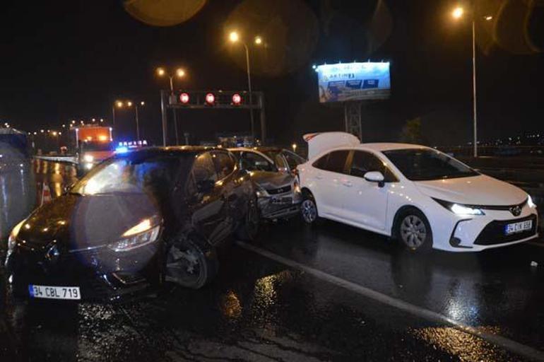 İstanbulda 11 aracın karıştığı zincirleme trafik kazası