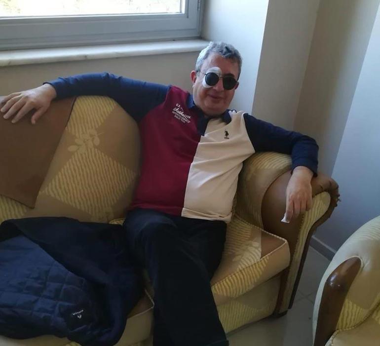 Afyonkarahisarda bir profesör evinde ölü bulundu