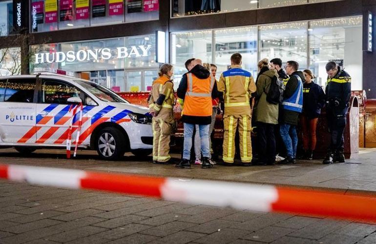 Son dakika | Hollandada bıçaklı saldırı Yaralılar var