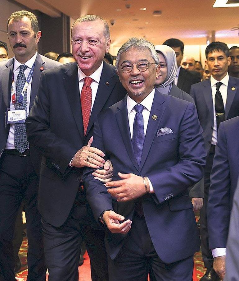 Erdoğan, Kuala Lumpur Zirvesi’nde konuştu: Beşli sistem ömrünü tamamladı