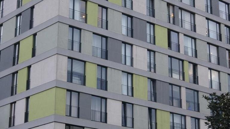 İstanbulda korku dolu anlar 4 yaşındaki çocuk asansör boşluğuna düştü