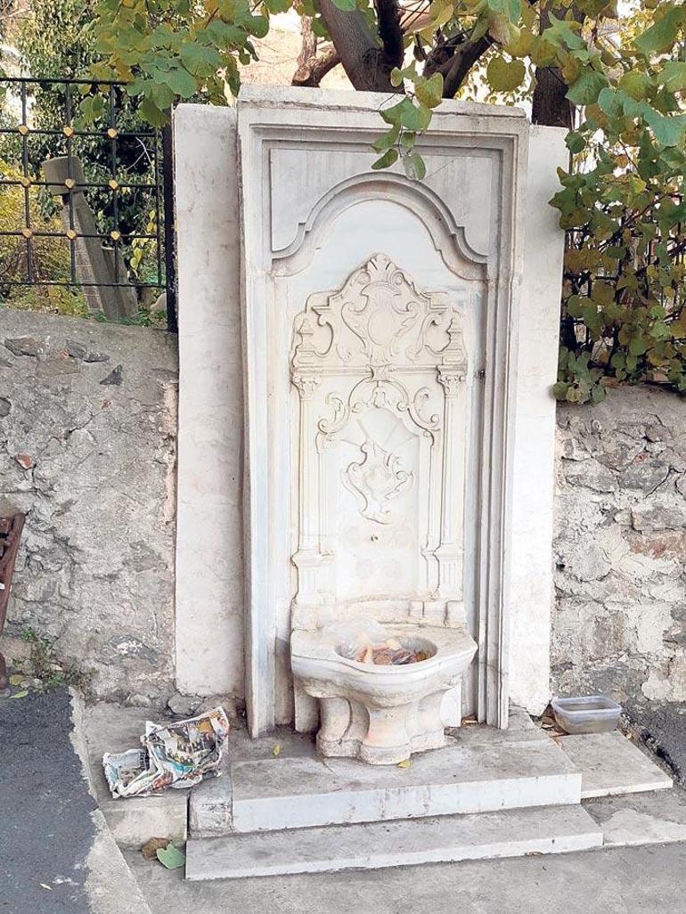 Üstü tarih altı büfe