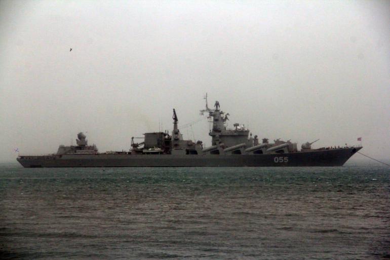 Son dakika | Rus savaş gemisinin İstanbul Boğazında zor anları