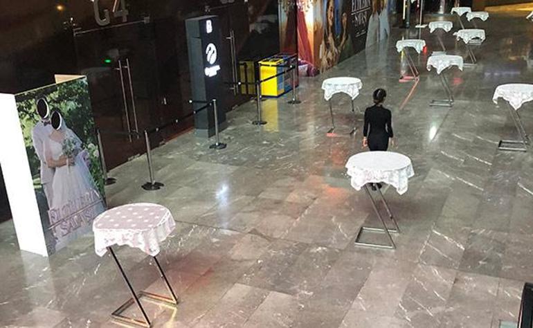 Eltilerin Savaşı galasında el havlusu hediye edildi