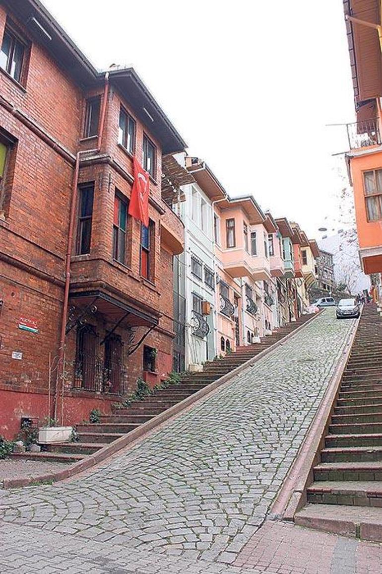 Şimdiki zamanın hikayesi