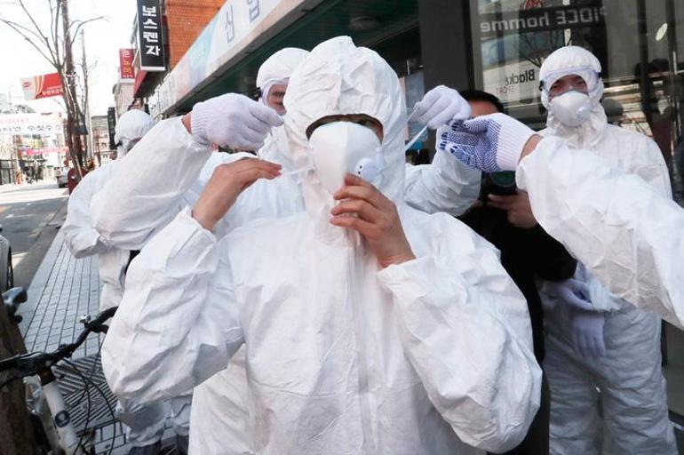 Dünyayı sarsan son dakika Ülkenin Cumhurbaşkanı Yardımcısı koronavirüse yakalandı