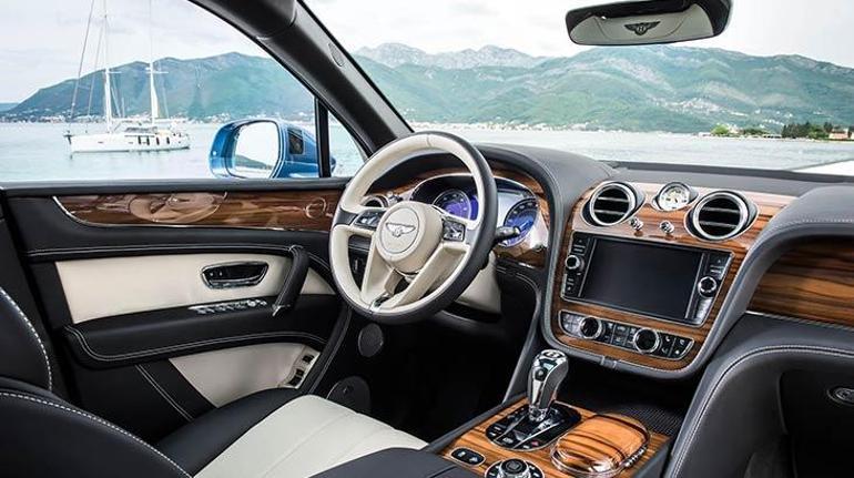 Bentley EV 2025’e kadar gelmiyor