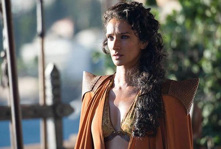 Game of Thrones oyuncusu Indira Varmanın corona virüs testi pozitif çıktı