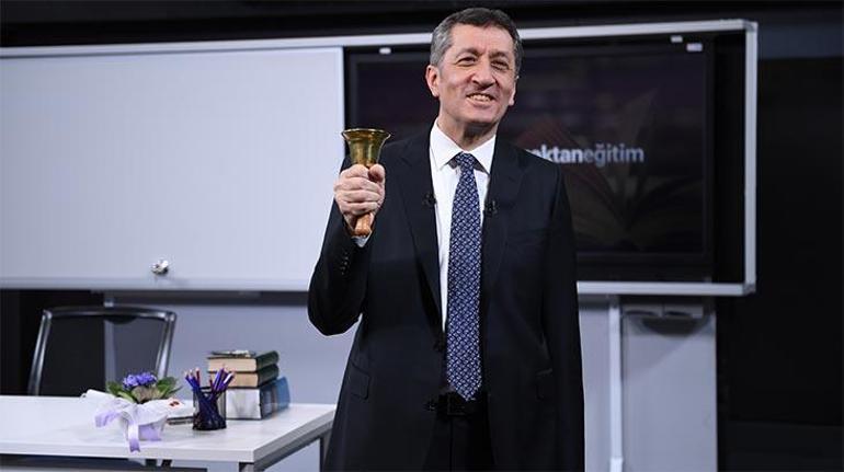 İlk ders Ziya Selçuktan Ara tatil sona erdi