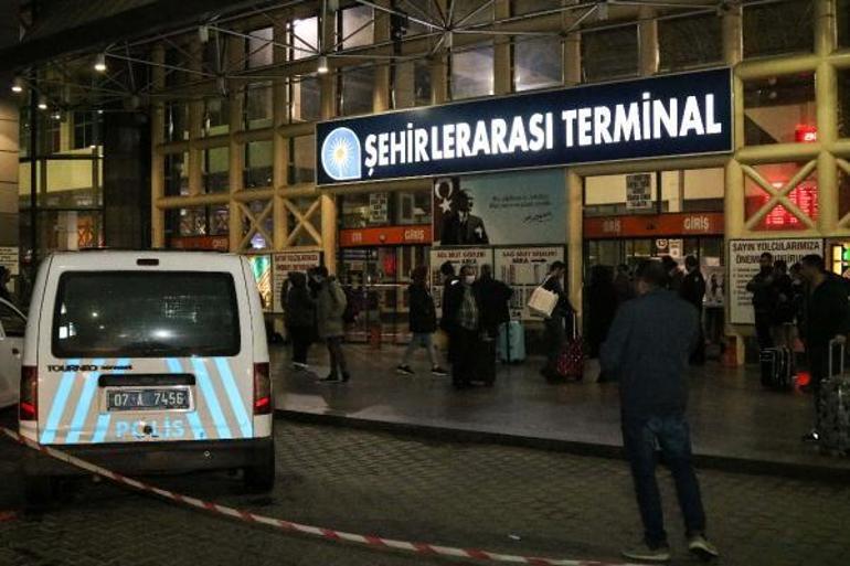 Yolcu otobüslerin çıkışına izin verilmedi