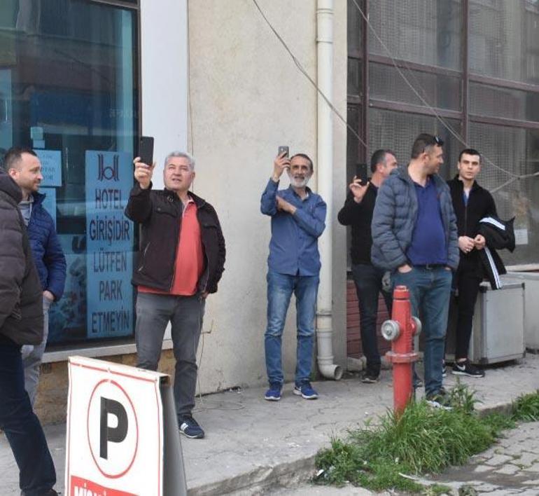 Corona virüs dinlemediler Yangını film gibi seyrettiler