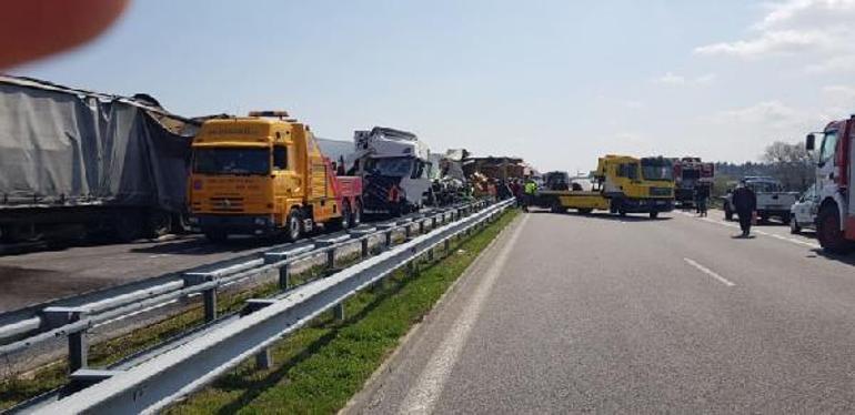 Son dakika Bulgaristan’da TIR kuyruğunda zincirleme kaza: 2 ölü