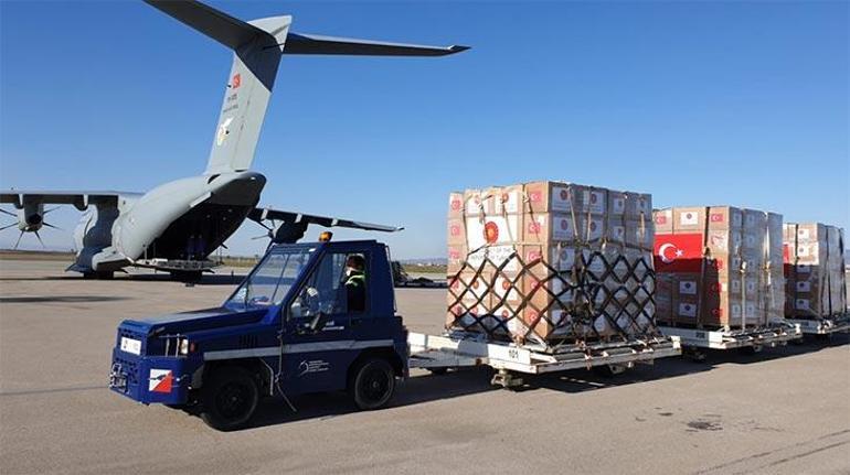 MSB paylaştı: Yardım uçağı Kosovaya ulaştı