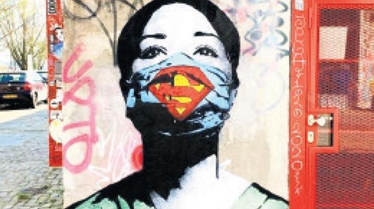 Koronalı grafitiler