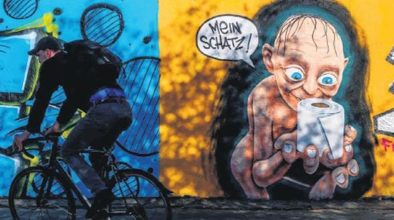 Koronalı grafitiler