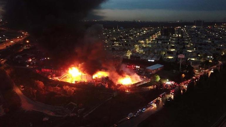 Son dakika | İstanbulda korkutan yangın Her yeri sardı