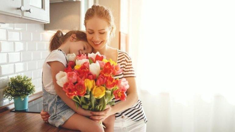 Anneler Günü ne zaman 2020 Anneler Günü sözleri - mesajları