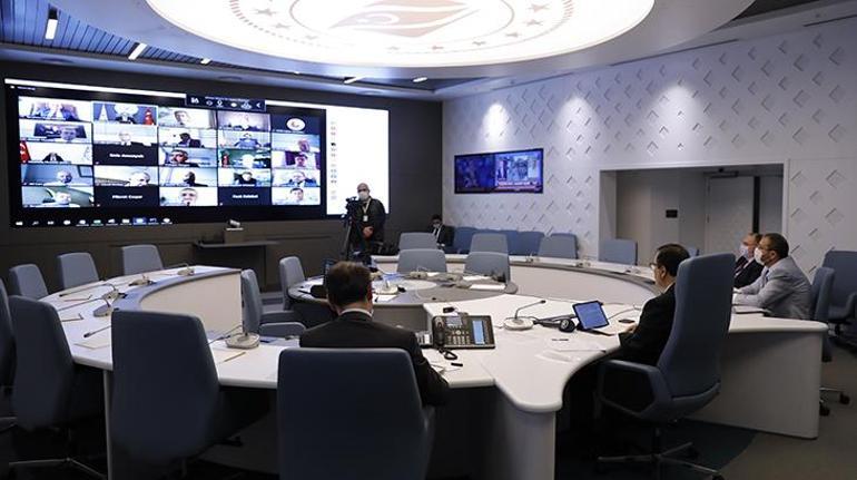 Bakan Dönmez, TOBB Enerji Sektörü Meclis Toplantısına katıldı