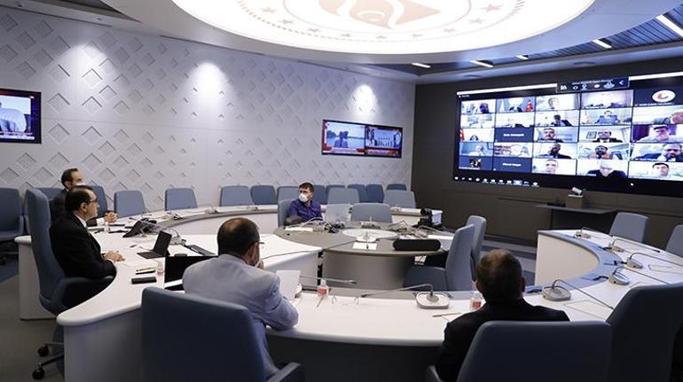 Bakan Dönmez, TOBB Enerji Sektörü Meclis Toplantısına katıldı
