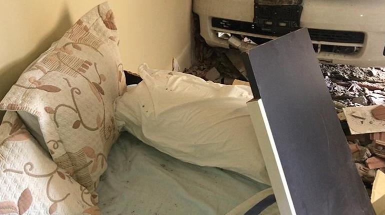 İstanbul’da dehşet anları Kamyonet yatak odasına daldı