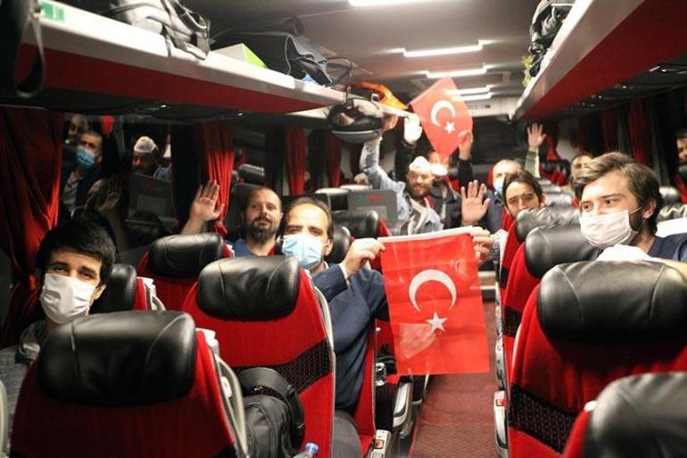 Erzurumda karantina süresi dolan 264 kişi evlerine uğurlandı