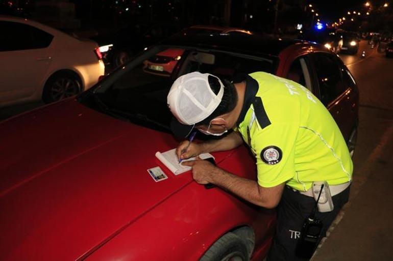 Adana’da trafik kurallarına uymayan sürücülere ceza yağdı