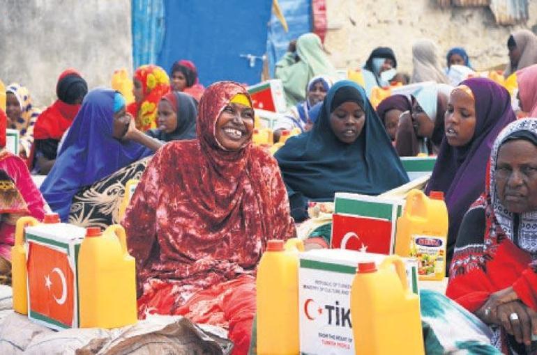 12 bin km uzaklıkta Türk bayrağı dalgalandı