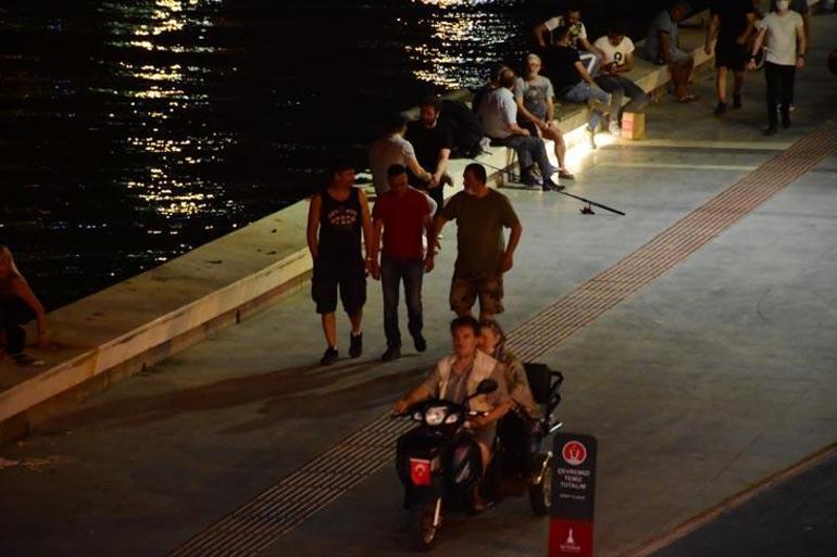 İzmirliler maske takma kuralına uymadı