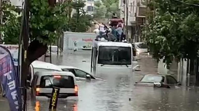 Son dakika: Esenyurtu sağanak yıktı geçti Vali Yerlikaya acı haberi verdi
