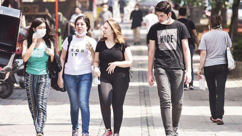 Son dakika: Corona yasakları geri dönecek mi Karar verildi...