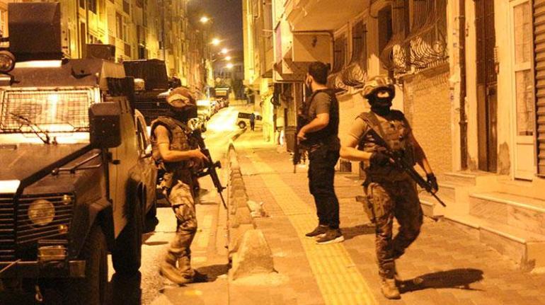 İstanbulda eş zamanlı terör operasyonu Gözaltılar var